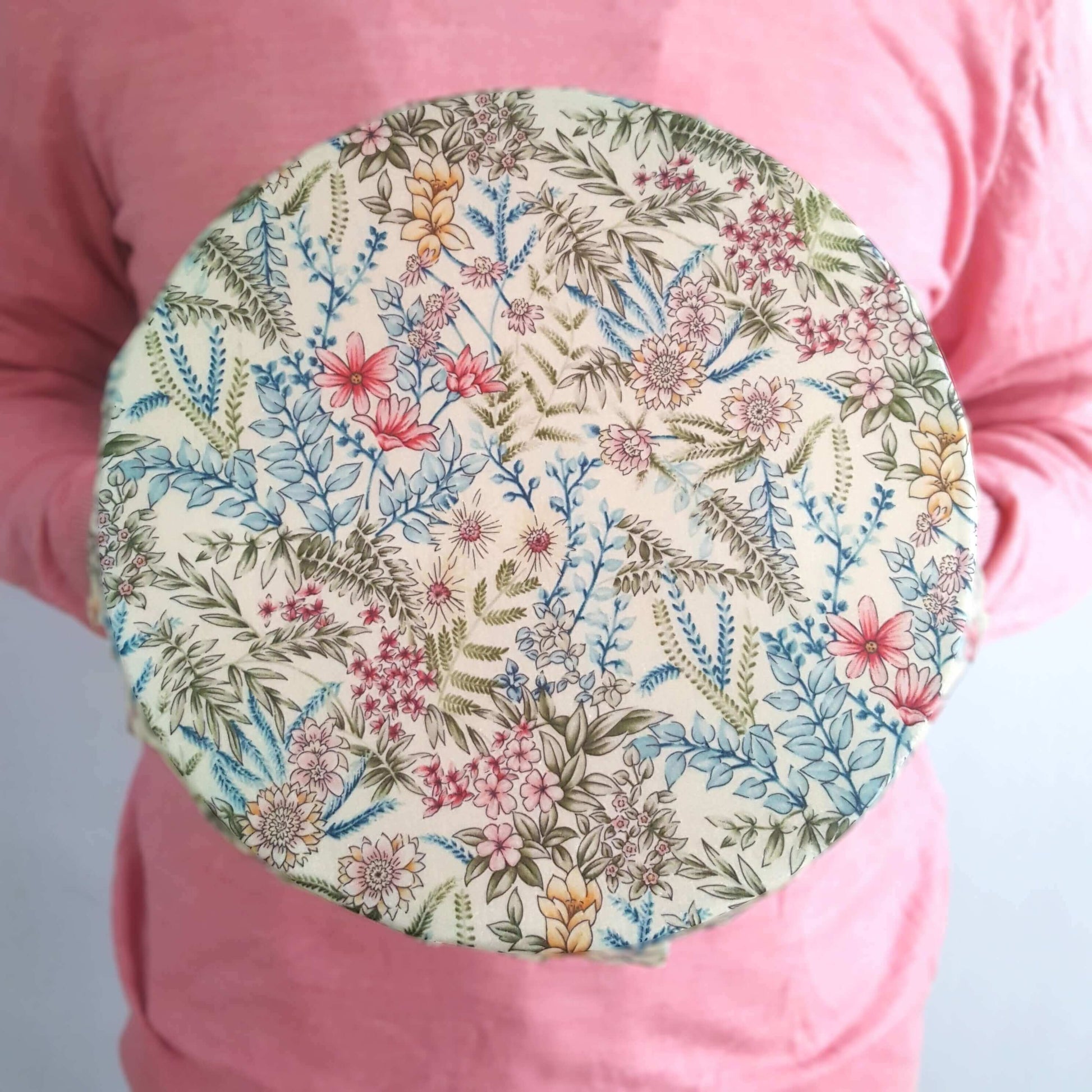 Botanical Earth Kind Sandwich & Bowl Set of 2 Large Beeswax Wraps on bowl