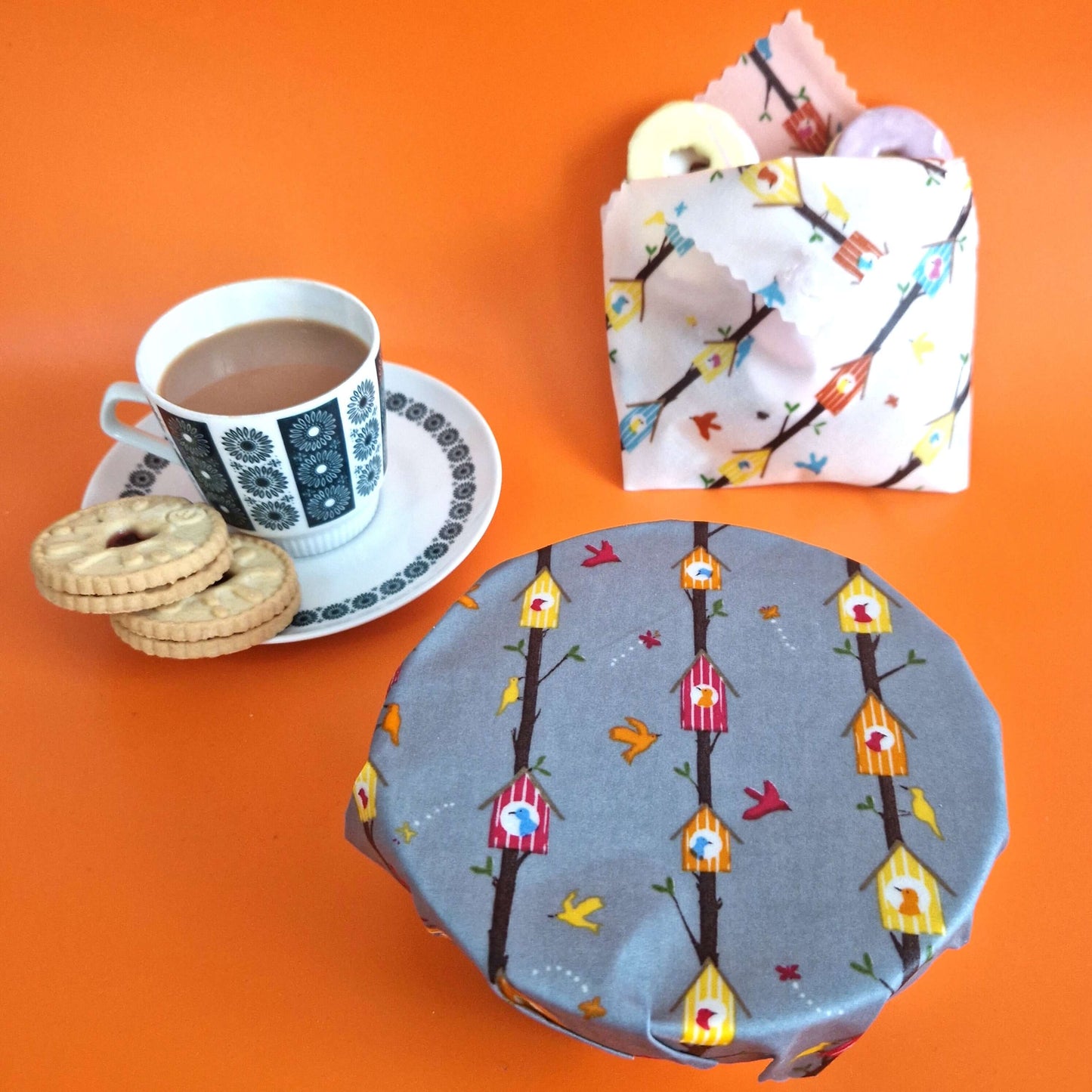 Reusable Beeswax Food Wraps 100% Hand Made in the UK by Honey Bee Good.