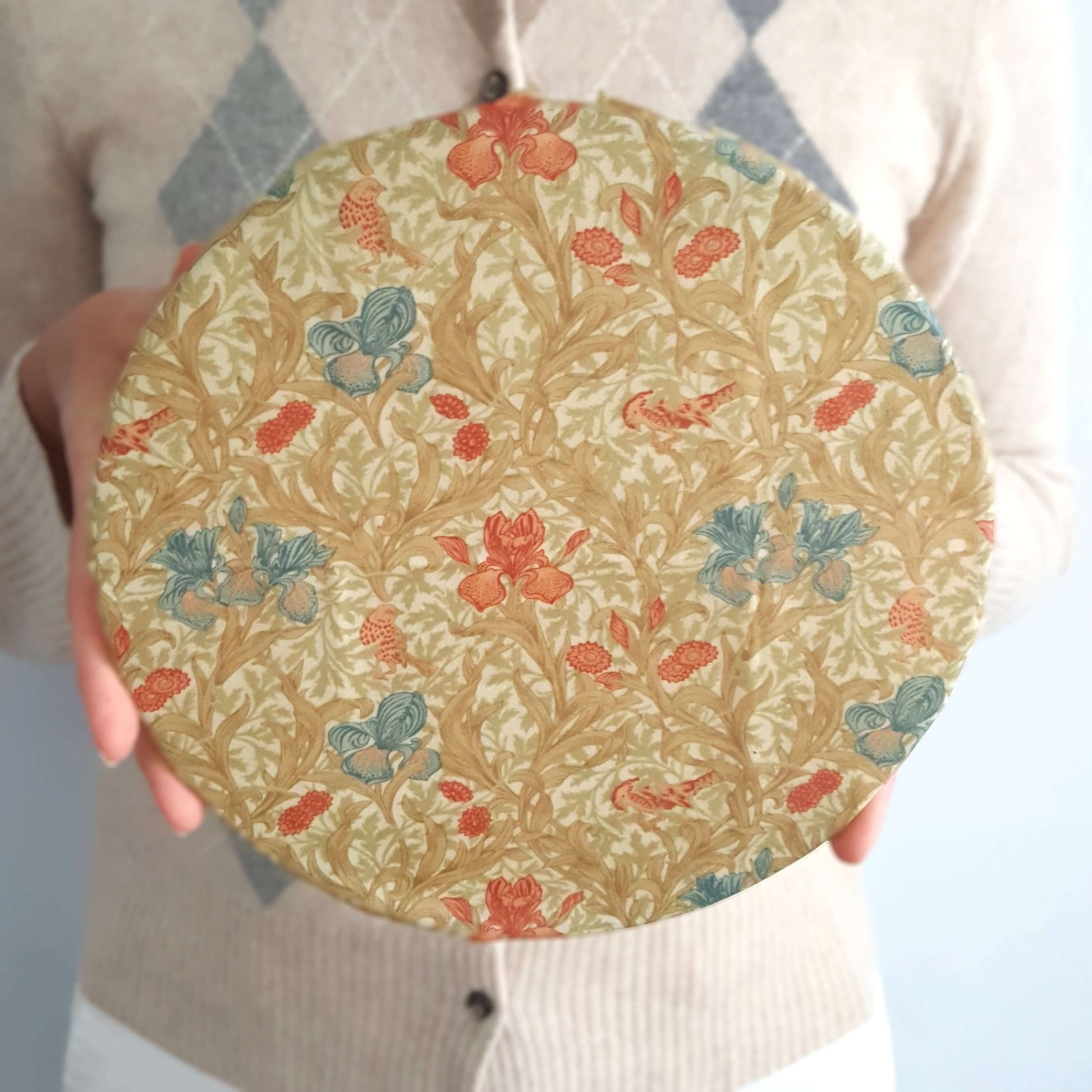 Reusable Beeswax Food Wraps 100% Hand Made in the UK by Honey Bee Good.