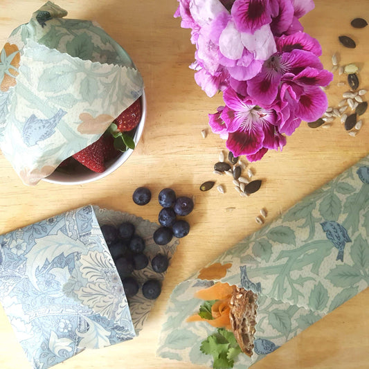 Organic GOTS Cotton Beeswax Wraps in a set of 3 William Morris Windrush